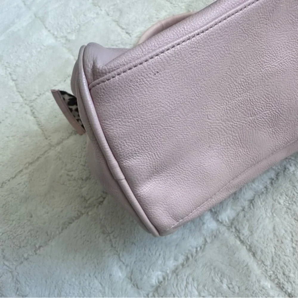 Betsey Johnson | Pink Quilted Heart Bowler Bag with Leopard Bow - Picture 6 of 15